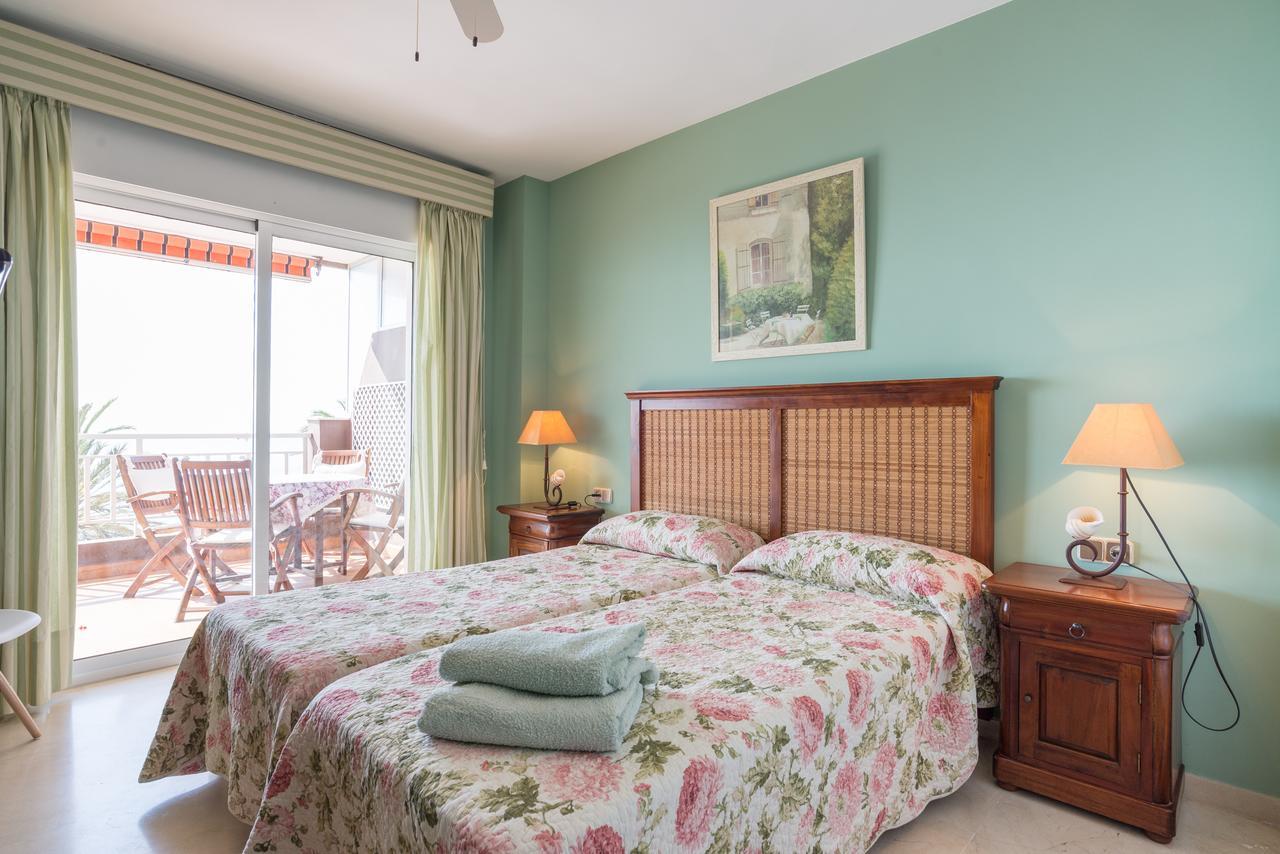 Lägenhet Malagasuite Palm Fuengirola